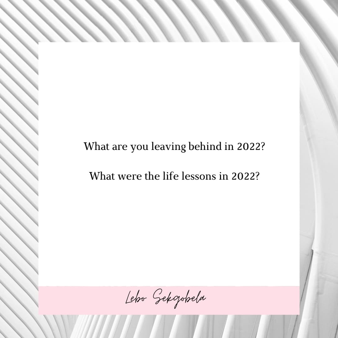 SekgobelaLebo's tweet photo. Last Friday of the year! Can you believe it?!

What are you leaving behind in 2022. What did 2022 teach you?

Good morning Family ♥️🙏 https://t.co/vtG3aTyXyx