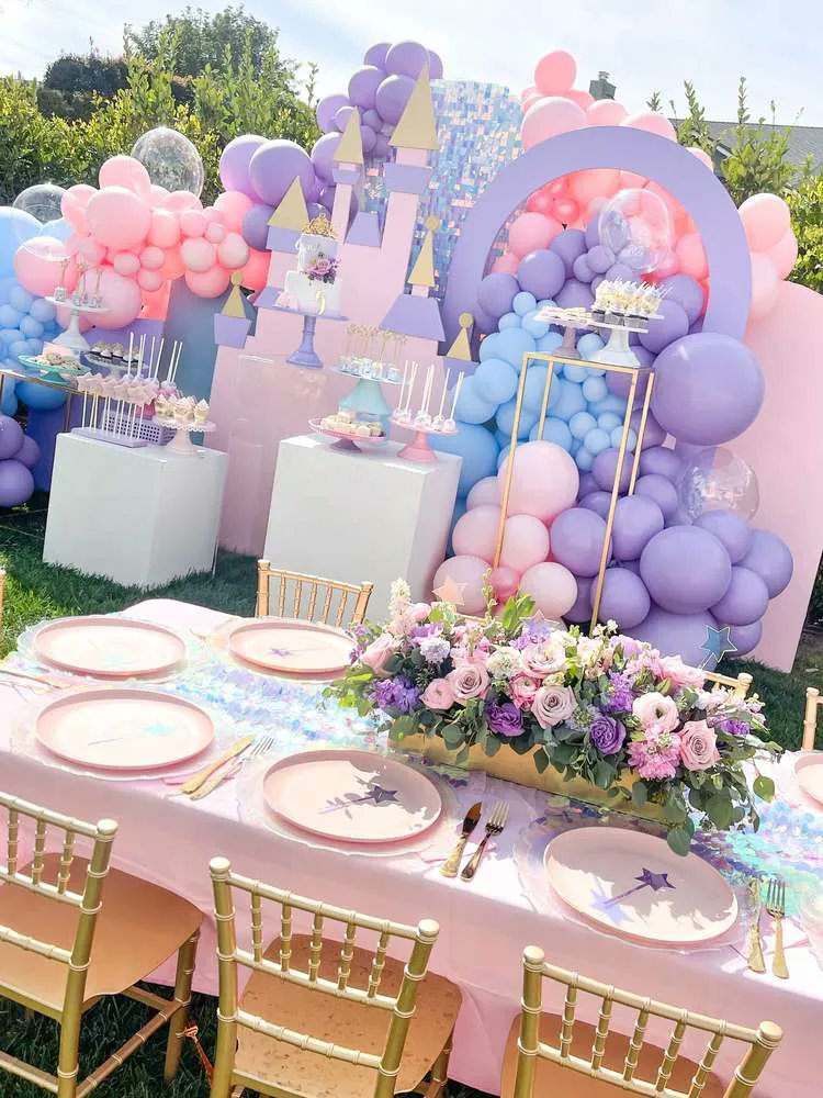 Take a look at this gorgeous princess birthday party! Love the party decorations! catchmyparty.com/parties/graces… #catchmyparty #partyideas #princessparty #princess #princesses #girlbirthdayparty