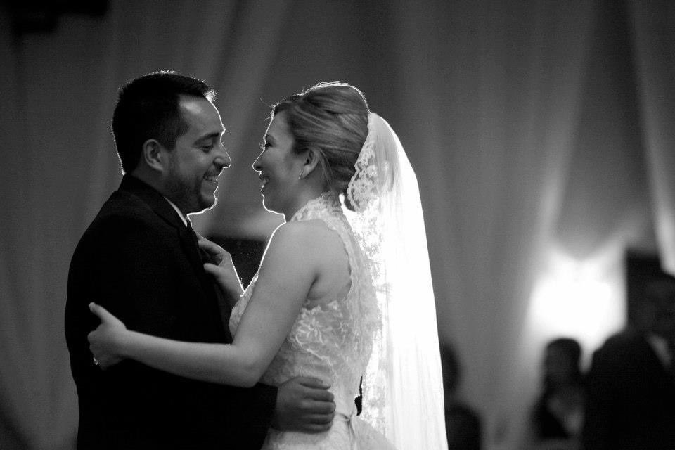 HuizarIdalhi's tweet photo. Happy anniversary my love! ❤️
What a decade!
Even after all the ups and downs, I would still say “I do!”
Cheers to many more years together!
I love you too much!
#10yearsmarried #14yearstogether #cheersformoredecadestogether https://t.co/aoUbs01Qib