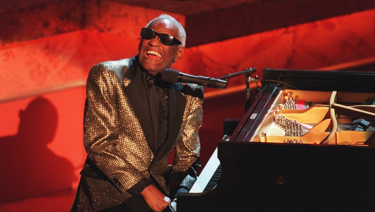 Il y a 35 ans, Ray Charles enflammait la salle polyvalente de Laval
➡️ l.francebleu.fr/TT3Z