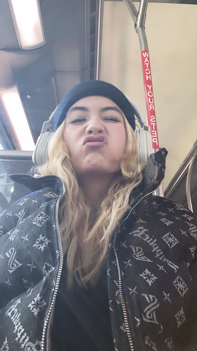 1210Kp's tweet photo. 📍LA
朝と夜は寒いけど日中はあたたかい❤️ https://t.co/CHGDc0vzWh