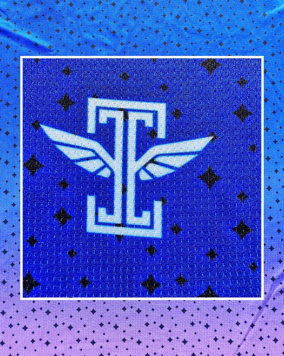 Dhem_boost's tweet photo. #KitOfTheDay 👉🏼 @SpaceUnitedFC The Future Kit; by @IcarusFCphl; collaboration with @clubforfuture and @blueorigin
#SpaceUnitedFC | #ClubForFuture | #IcarusFC | #FutureKit | #BlueOrigin | #FlyCloseToTheSun | #GoalForLaunch | #EarthNeedsSpace | #ForTheBenefitOfEarth | #BadgePorn https://t.co/PPXK9kLooN