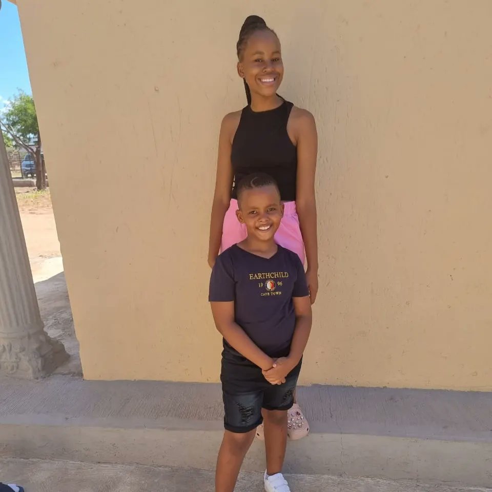 JackMakgabo's tweet photo. Watching this three grow has been my greatest gift and I am thankful to the man above for the blessings he has bestowed upon me #theoreticalthoughts #nonepoeticthoughts #enhle #orania #MampintshaMemorialService https://t.co/Jk9wdG1b0F