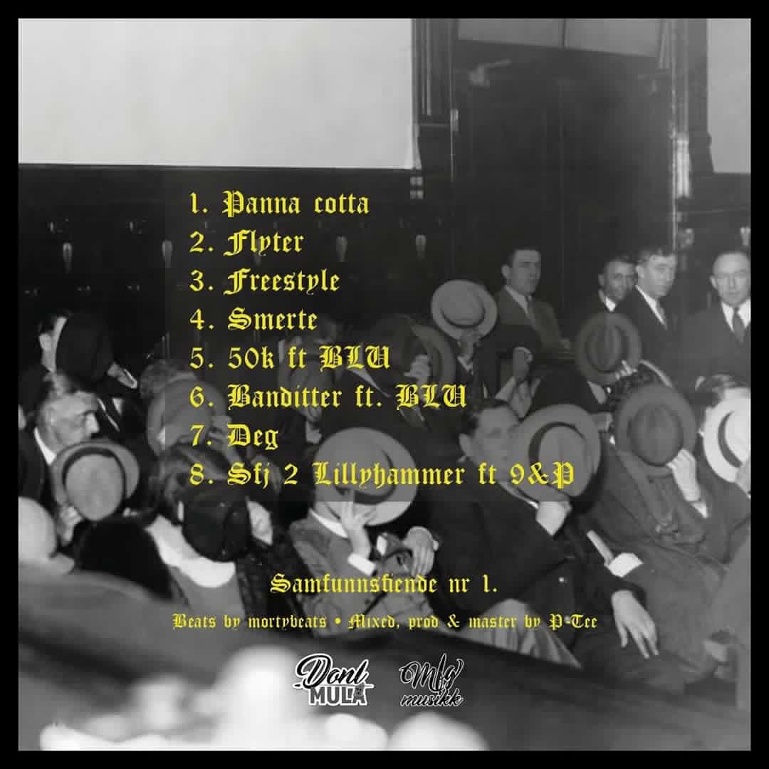 Da er coveret til min kommende mixtape "SAMFUNNSFIENDE #1"
klart, og det betyr tapen droppes veldig veldig snart‼️
🚨🔥🚨🔥🚨

Kjærlighet &amp; Respekt til legendene <a href="/Jaa9hmpf/">Jaa9</a> &amp; <a href="/onklp/">onklp</a> for de tunge versa dere leverte og hvor fort dere sendte versa tilbake💯🙏🏼🖤
 
#SamfunnsfiendeNR1🔋