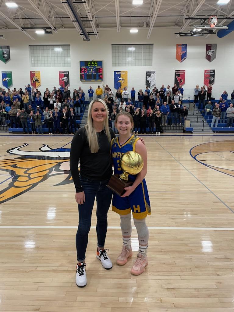 LadyVikes's tweet photo. Tonight, Kristen Watson became our program's all-time leading scorer when she hit a first half 3-pointer to put her career total at 1,419 points. The previous record holder, Leslie Wilson (2008), was in attendance to pass on the torch. 

#LadyVikes https://t.co/0dmuavG9Mb