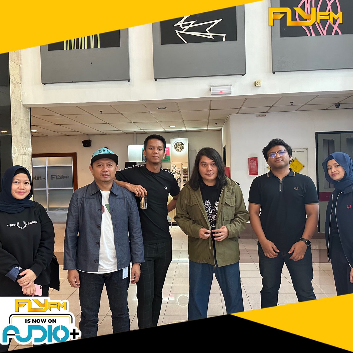 FlyFM958's tweet photo. Indie Alliance in da studio! 😆

Listen to Fly 45 2 to 6pm!🫶

#Fly45 #indiealliance https://t.co/BbAnwYOuRY