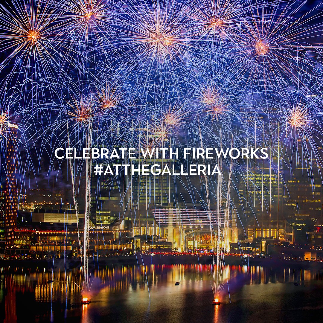 Kickstart your celebrations with dazzling fireworks and delectable dining experiences #AtTheGalleria. Be sure to arrive early: capacity restrictions apply in public viewing areas, and some access bridges will close at 11pm in preparation for the fireworks at midnight. #NewYearEve