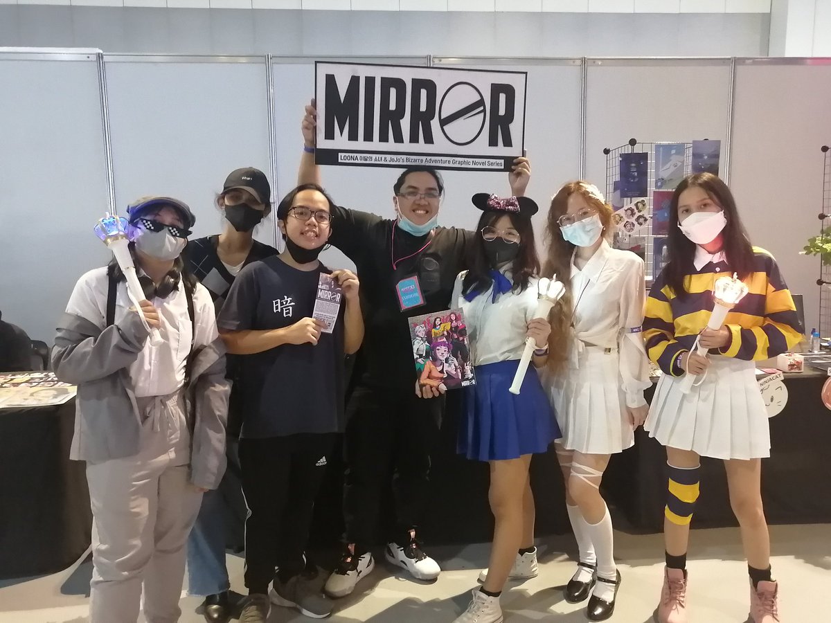 SeriesMirror's tweet photo. Annyeong! 

It's D-DAY for the 11th Annual KPOP Convention!

You can find our team here at Table A7. Grab your pals and come visit us at our booth for stickers and prints of your favorite KPOP Groups (mostly LOONA) made by us!

#MirrorSeries #LOONAxJoJoAU #KPOPCON11 https://t.co/i6G7x6XbU1