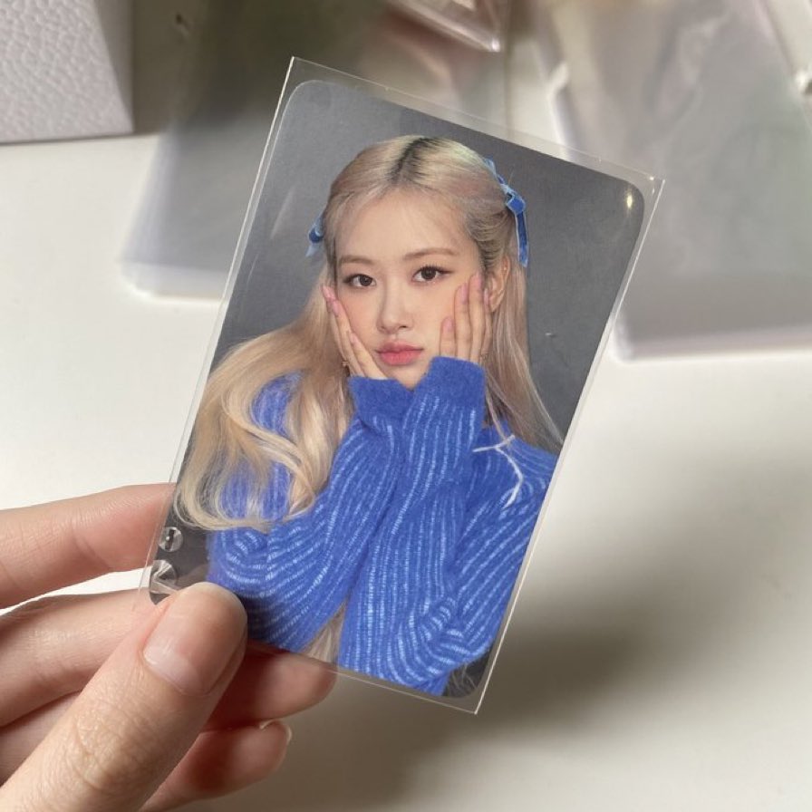 junnievisuals's tweet photo. wtb lfs ph

blackpink rosé solo album -r- pob photocard

— can payo
— must be onhand

pls bentahan niyo na po ako ipanreregalo laaang

🏷️ wts lfb wtb lfs blackpink photocard pc ph https://t.co/mzsM8Ld2u0