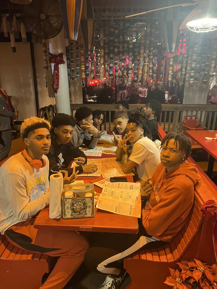 Mt. Healthy Owls tweet media