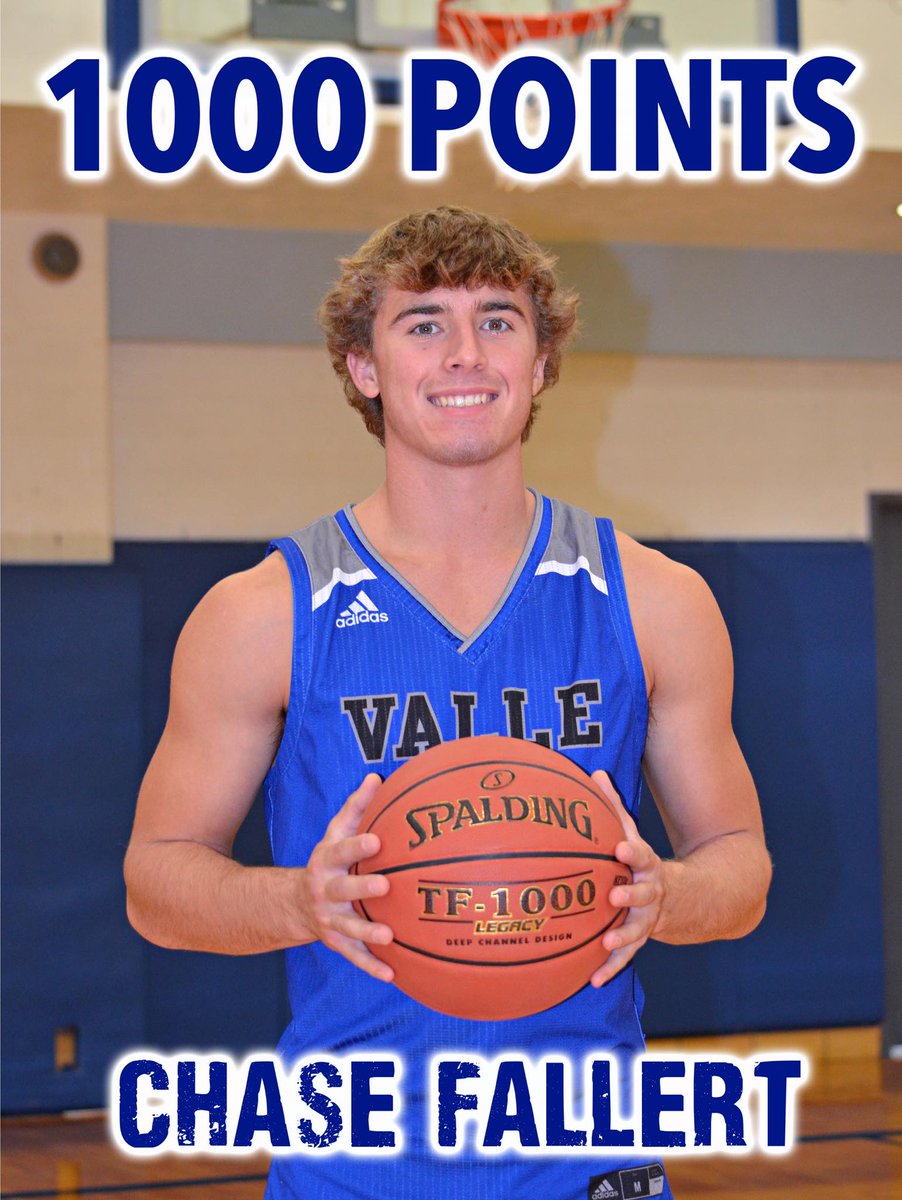 PrepcastsSTG's tweet image. Congratulations to Valle Catholic Senior, @ChaseFallert. Chase scored his 1000th career point tonight during the Valle Catholic vs. Kingston game in the 14th Annual Ameritime Warrior Winter Classic. 
Chase is the son of @NFallert '98 and Jamie '99 Fallert. Way to go, Chase!