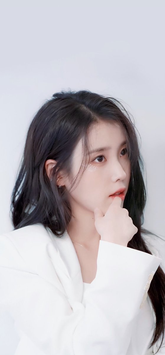 krayjuku's tweet photo. [📱 wallpaper]

🐥 × IU TV:2023 SEASON'S GREETINGS

#IU #ไอยู #아이유 
#LeeJiEun #이지은 https://t.co/F3c8PJVS7E
