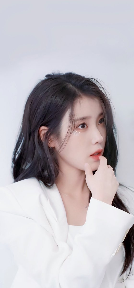 krayjuku's tweet photo. [📱 wallpaper]

🐥 × IU TV:2023 SEASON'S GREETINGS

#IU #ไอยู #아이유 
#LeeJiEun #이지은 https://t.co/F3c8PJVS7E