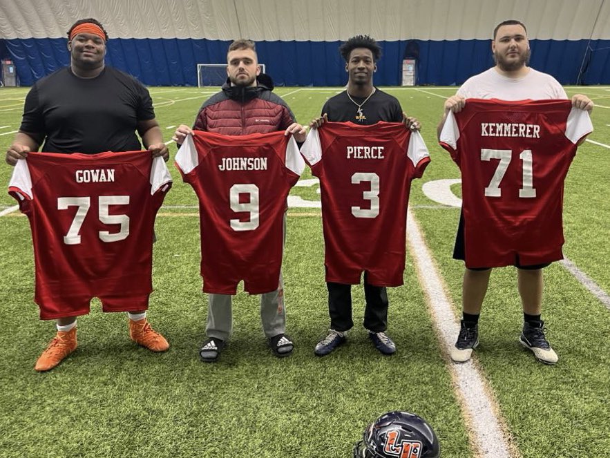 Senior Lions representing in the All American Bowl Game <a href="/kentrellpierce/">KP</a> <a href="/King_mikeee9/">Mike Johnson</a> #TheLionWay #PR1DE