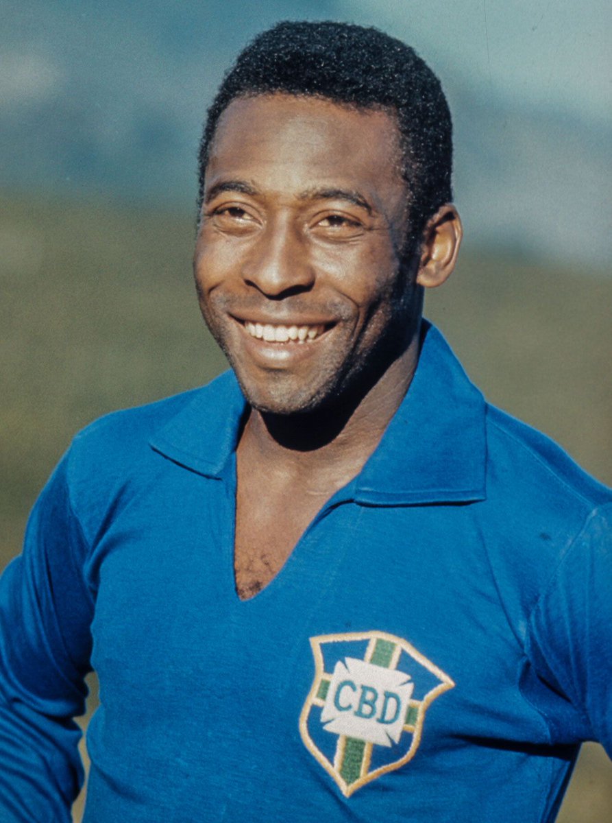 IAMANITABAKER's tweet photo. Pele Forever🎁 https://t.co/lKBhKhAnnv