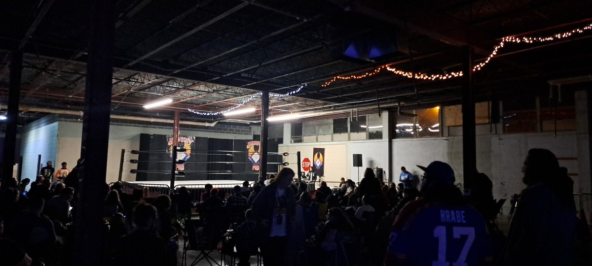 journeyprokc's tweet photo. *Taps mic* Is this app on?
#JourneysEnd #AJourneysEnd #JourneyPro #JPKC #KCWrasslin https://t.co/9c2eC12ahP