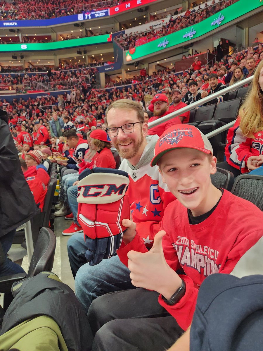 Aldrich_Fam's tweet photo. @Capitals my friends son (13) just gave back the Alexander Alexeyev glove. Can he get any love in return? https://t.co/VYXslSc0pe