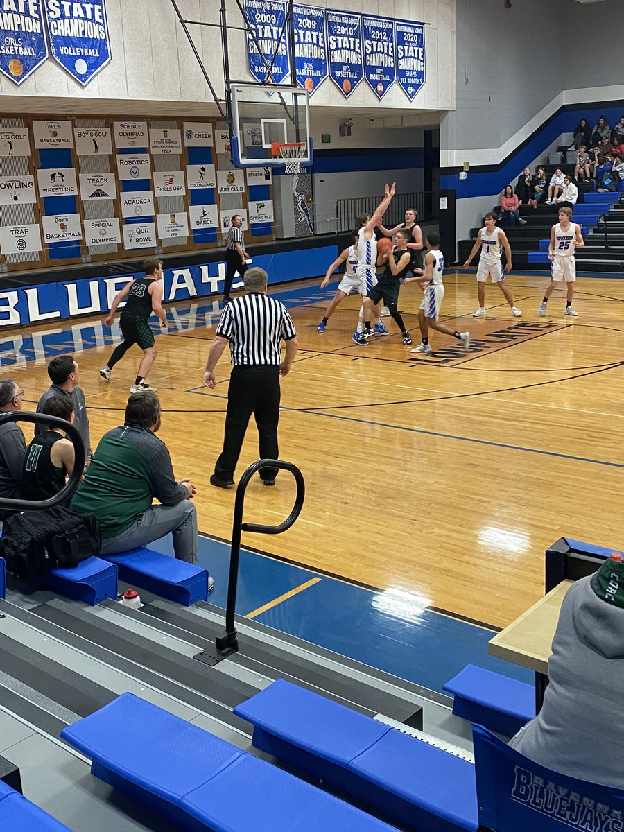 LadyknightsST's tweet photo. Knights boys basketball take the “W”against Ravenna 37-33                                         Leading scorers:                            Kyle Cox 14 points                       Brady Dahlberg 13 points             Andrew Furrow 4 points             @STKnights https://t.co/IWLEPlY8Jd