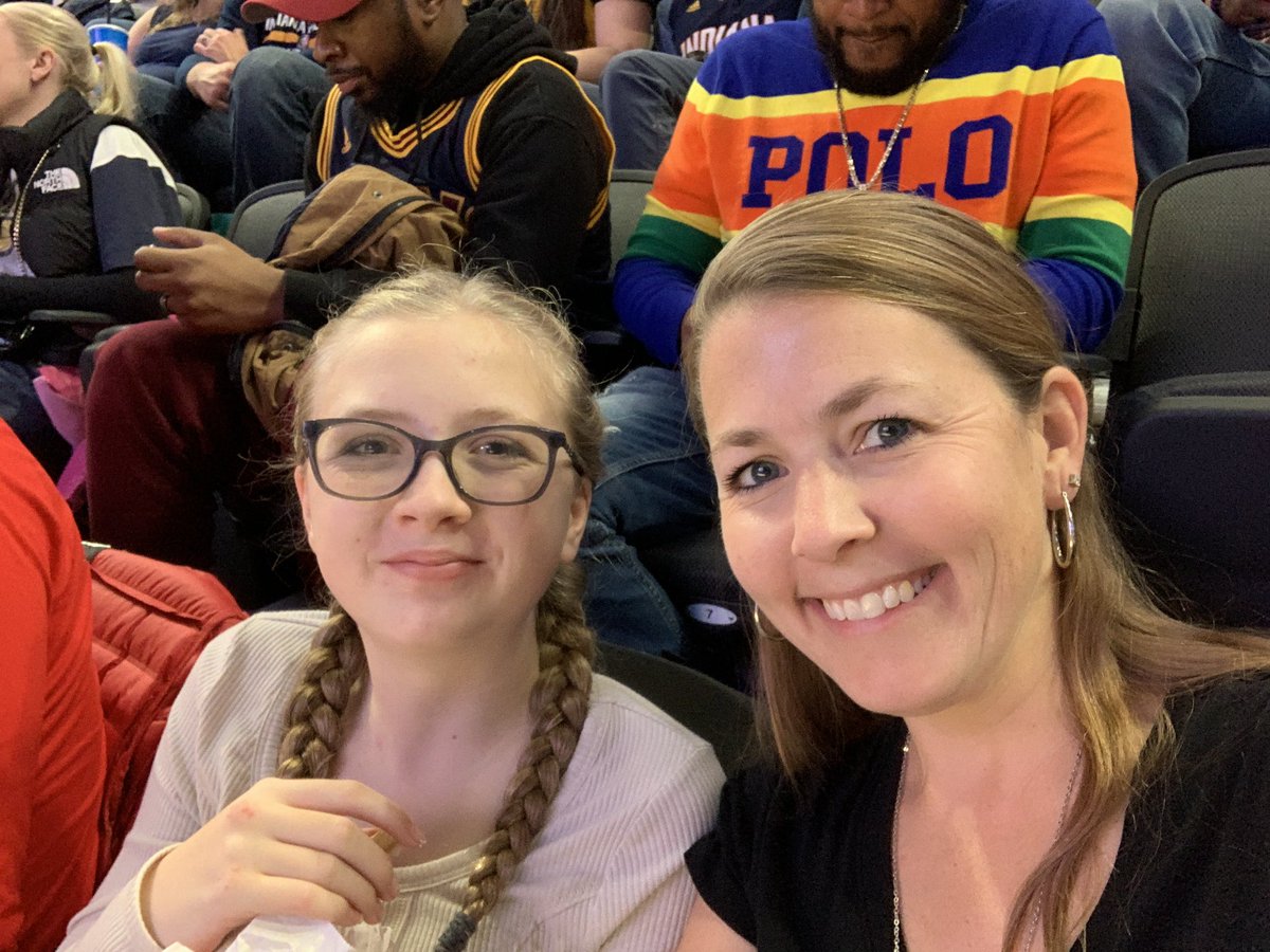 abock82's tweet photo. #PacersGameNight with my girl ❤️ https://t.co/2Aemu3wei8
