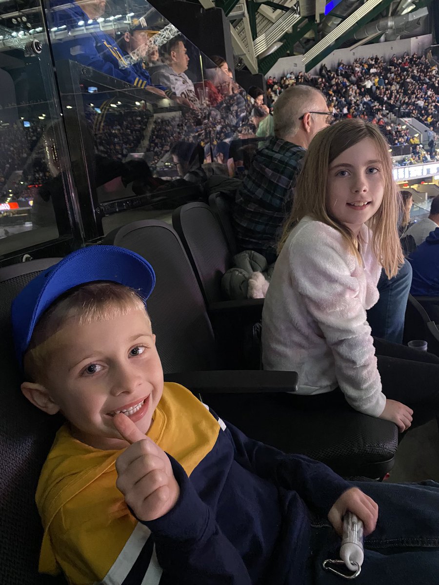 grimesy13's tweet photo. First Pacers game! 🏀 #pacersgamenight https://t.co/ANL4RM32Zn