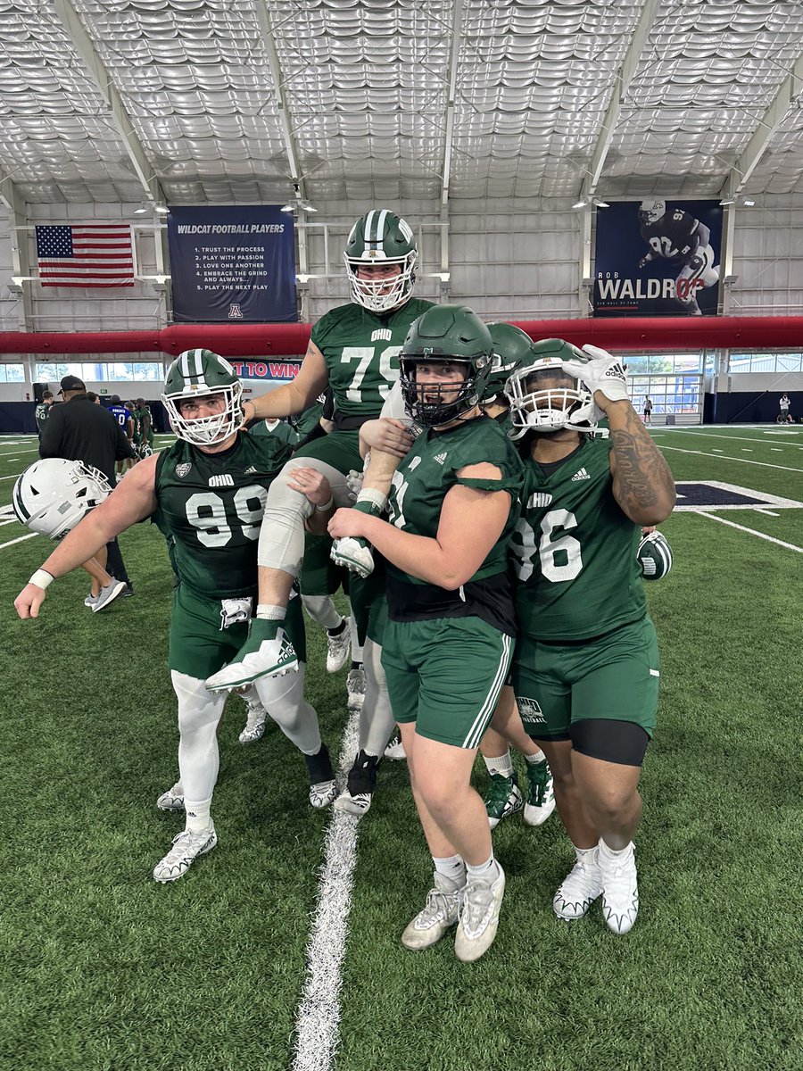 arudolph53's tweet photo. ✌️special dudes will be part of their last @OhioFootball game tomorrow ‼️‼️ I, this program, and @ohiou owe these two men a ton - as they have made each one of us better!! Love you and thank you @brodyrodgers79 &amp; @MeservyHagen  ‼️‼️‼️
#TheROCK
🖐🖐 https://t.co/zjKQaeYX39