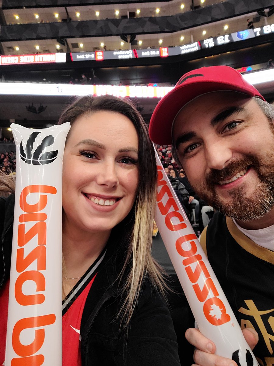 hildeblele's tweet photo. #FanAngle #WeTheNorth 
#DateNight
@dbdcustoms 
@Raptors https://t.co/h7WN0xU7I4