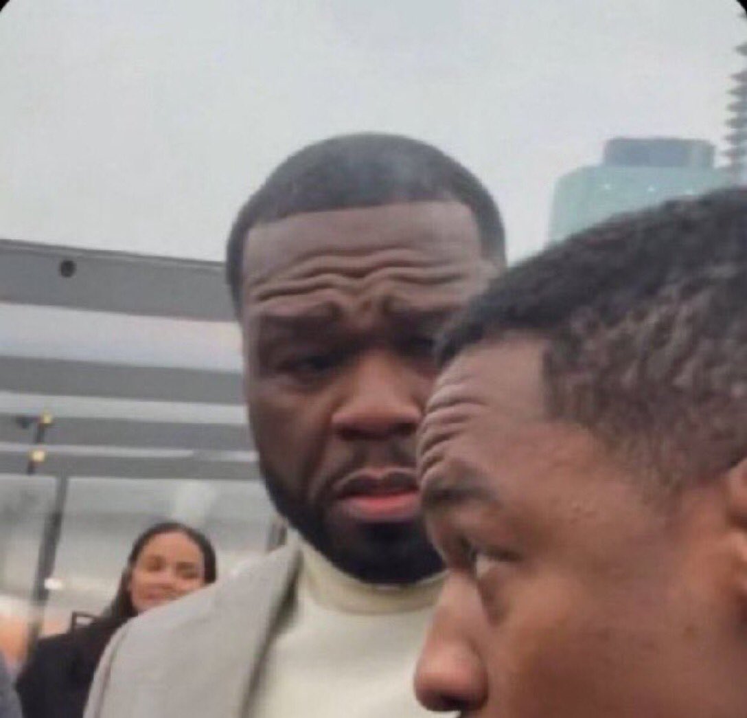 My Espathra watching this Azumarill get clobbered for the 4th time in the Cinderace 7* raid: