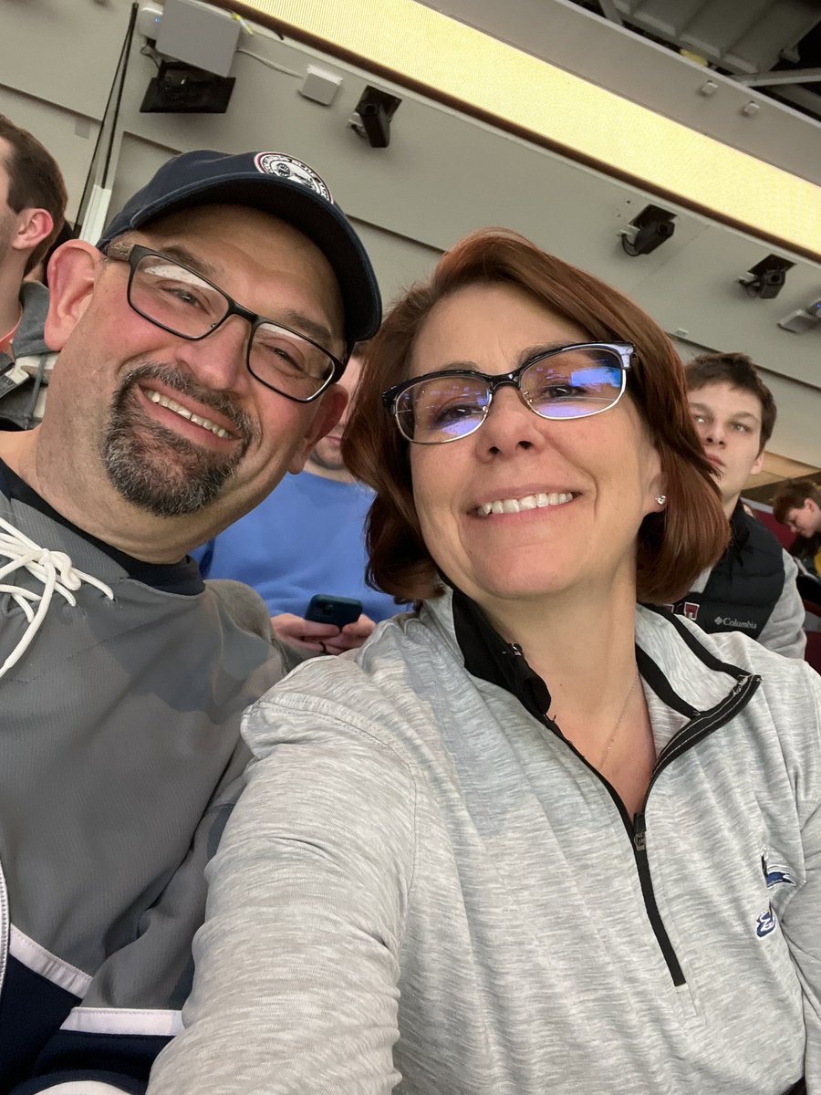 SonyaWeiland's tweet photo. Batman Night! #DateNight #LightTheLand @monstershockey https://t.co/E0nwuGEO7c