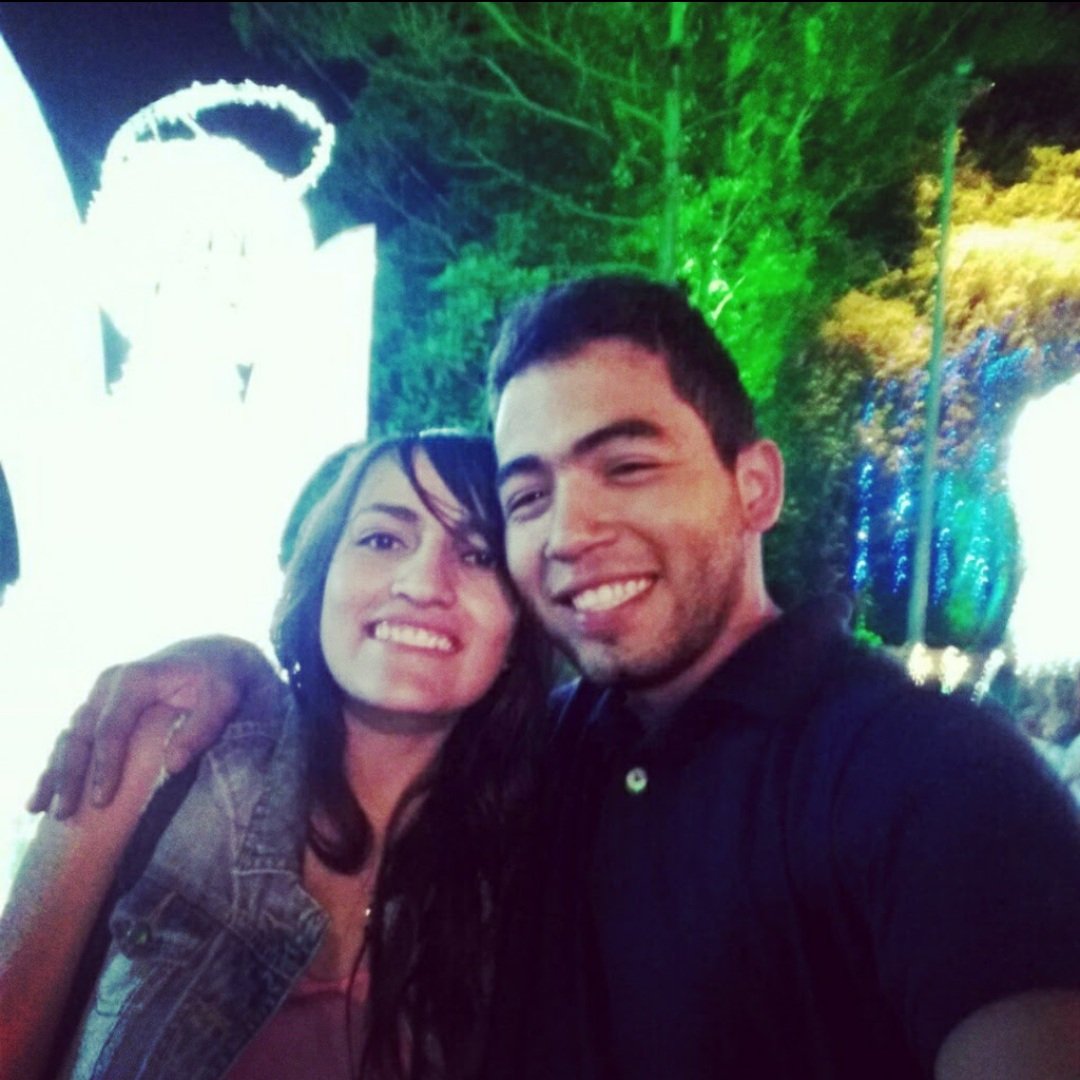 AlejaVCollazos's tweet photo. @MCardonah10 Cuando cae? Jajaja https://t.co/bHWpJNIzE1