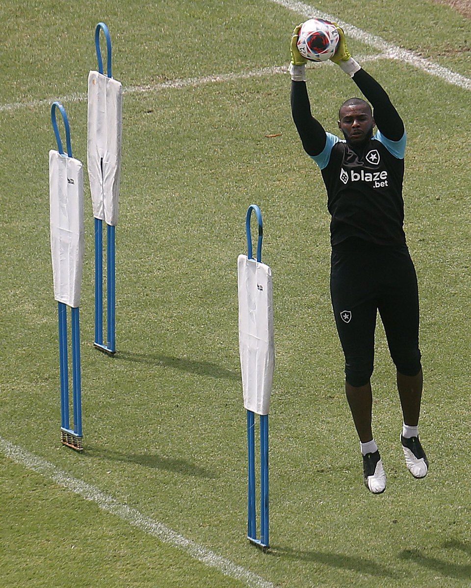 Cada dia mais próximo🤝🏿<a href="/Botafogo/">Botafogo F.R.</a>