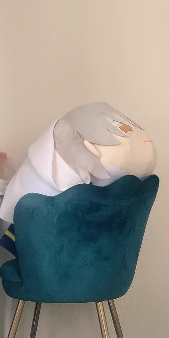 椅子占領されとる 