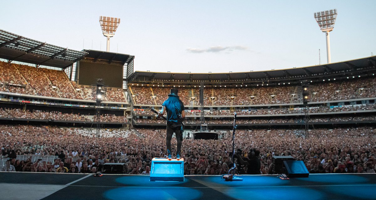 MCG's tweet photo. A huge year at the 'G - what was your highlight? #HappyNewYear https://t.co/3iNPZRU2cN
