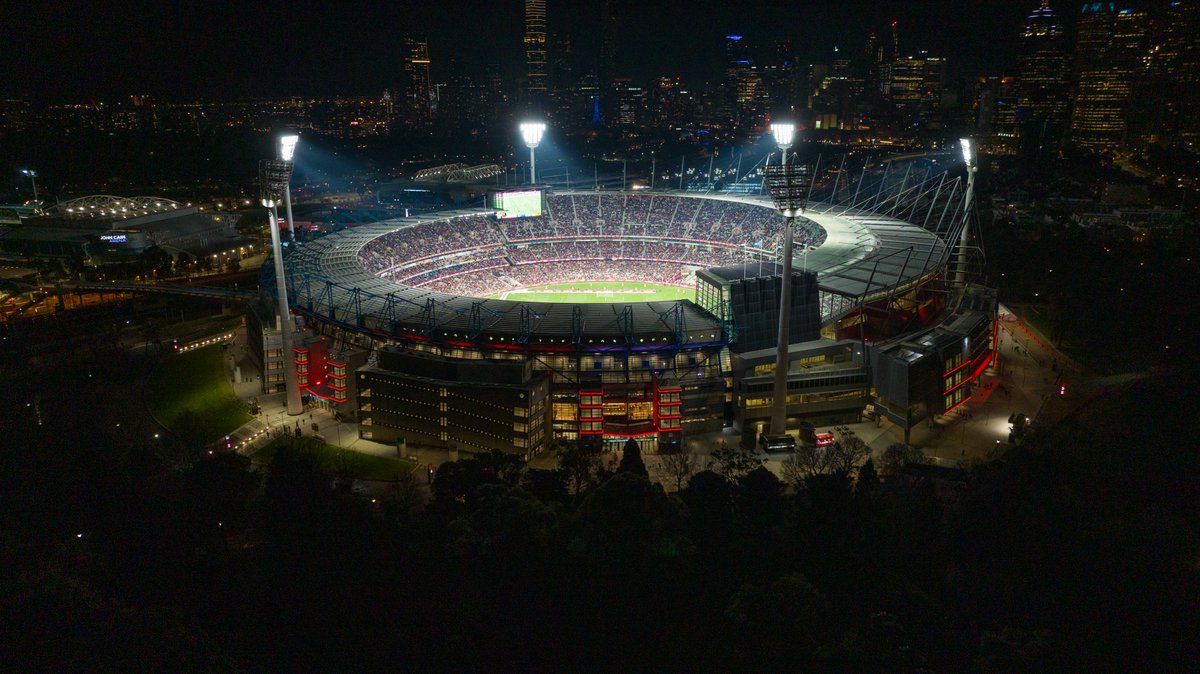 MCG's tweet photo. A huge year at the 'G - what was your highlight? #HappyNewYear https://t.co/3iNPZRU2cN