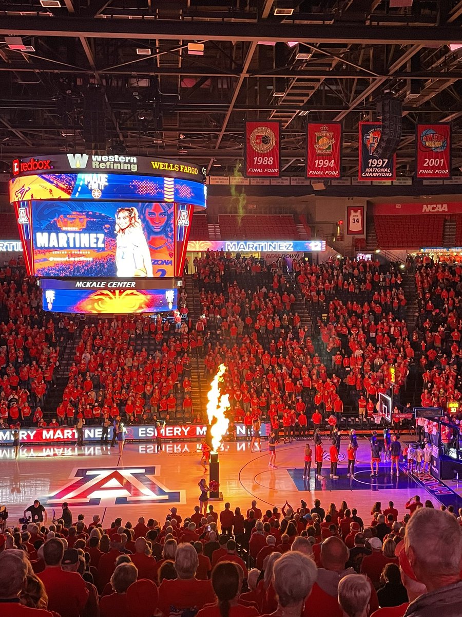 samtsaidwhat's tweet photo. Arizona Wildcats Womens BBall #gocats #beardown #MadeForIt https://t.co/hYcappCJnd