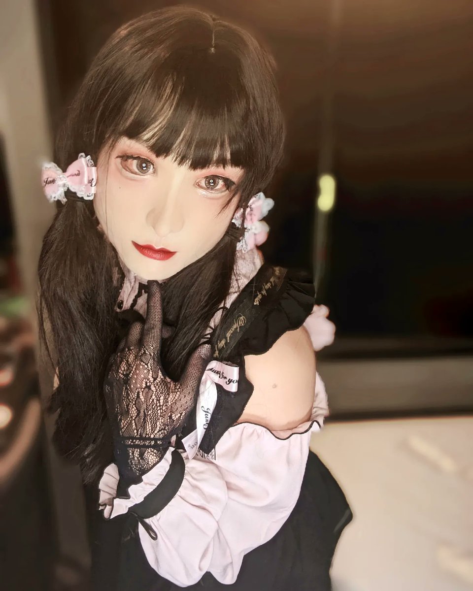 caolila9420's tweet photo. Am i cute?
 you can't say no!
私はかわいいですか? あなたは私がかわいくないとは言えません！
我可愛嗎？你不能說不！
#femalemask #femalemasker #femalemasking #siliconemask #masked #livingdoll #フィメールマスク #変身 #変装 #dreammask #mask #hebemask #Dms #面具槿  #槿 @DMSfetish https://t.co/1UALzv6fWB