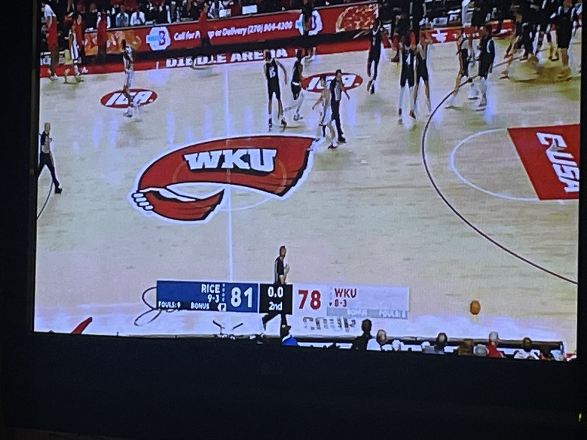 Valedic_Taurian's tweet photo. Letβs go Owls!!! π¦π #BigTimeW #RFND https://t.co/s5eANp5TLm