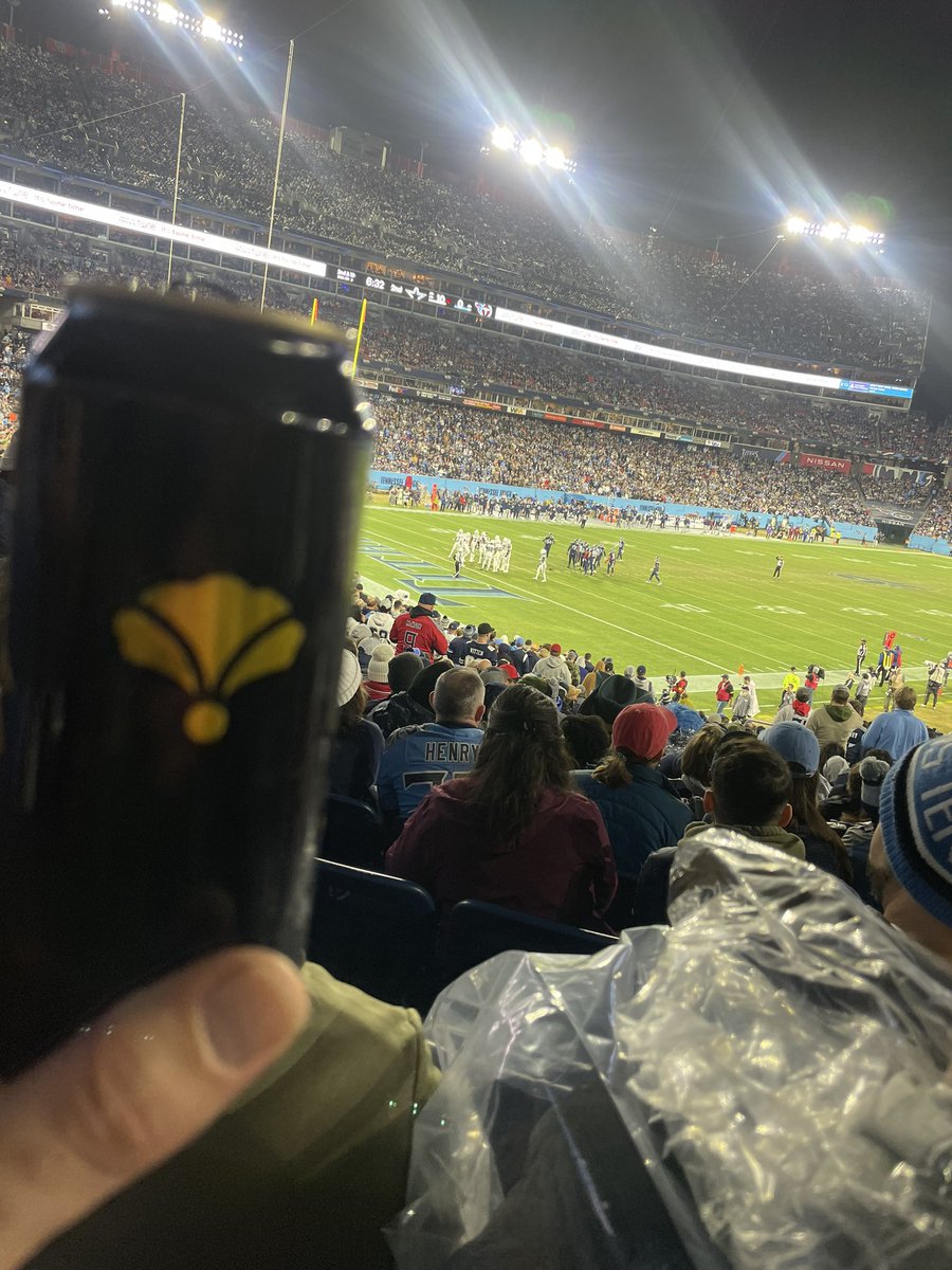 MichaelRoos's tweet photo. 🍺🍺 https://t.co/ZrHUcxVzCM