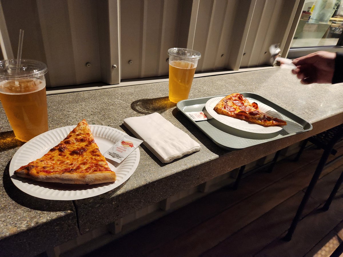 $4.30 for both. Delicious! 😋 AND, dude man working was so sweet. Thank you <a href="/BigParm4/">Big Parm</a> and <a href="/ChefGruel/">Chef Andrew Gruel</a>. Happy New Year!