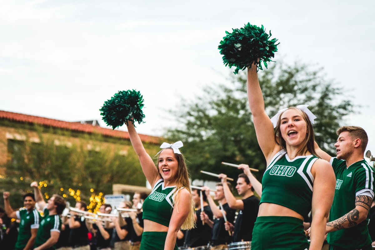 The Snoop Dogg Arizona Bowl By Gin & Juice tweet media