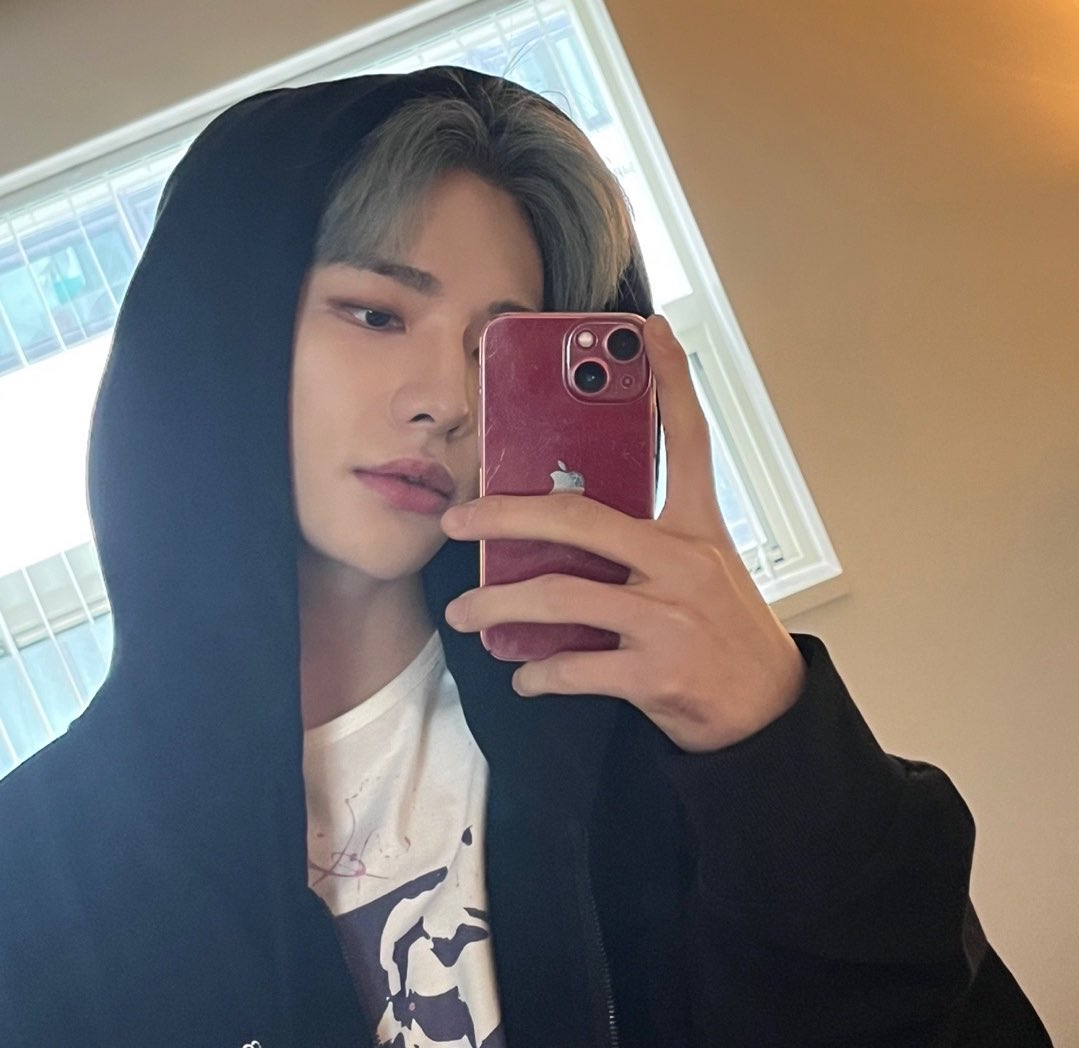 ❦˖° 𝐹𝑖𝑔𝑢𝑟𝑎, Quen. tweet media
