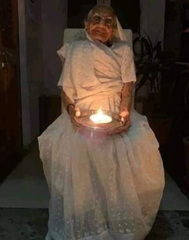 kalpendrak's tweet photo. Deeply Saddened to hear about the demise of Smt. Heeraben Modi - Mother of Prime Minister Hon. Narendra Modi Ji (@narendramodi). https://t.co/imNHKAxlKv