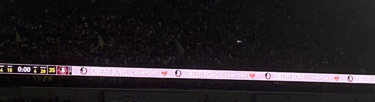 kirammansbutch's tweet photo. So excellent. Cheez-it Bowl Champs! #CheezItBowl #fsufootball #FSU #FSUTwitter #FSUvsOU #fsuvsoklahoma last time I saw FSU was at Doak and we lost. Nice to see us win in such dramatic fashion! https://t.co/RD6Wb5AfFm