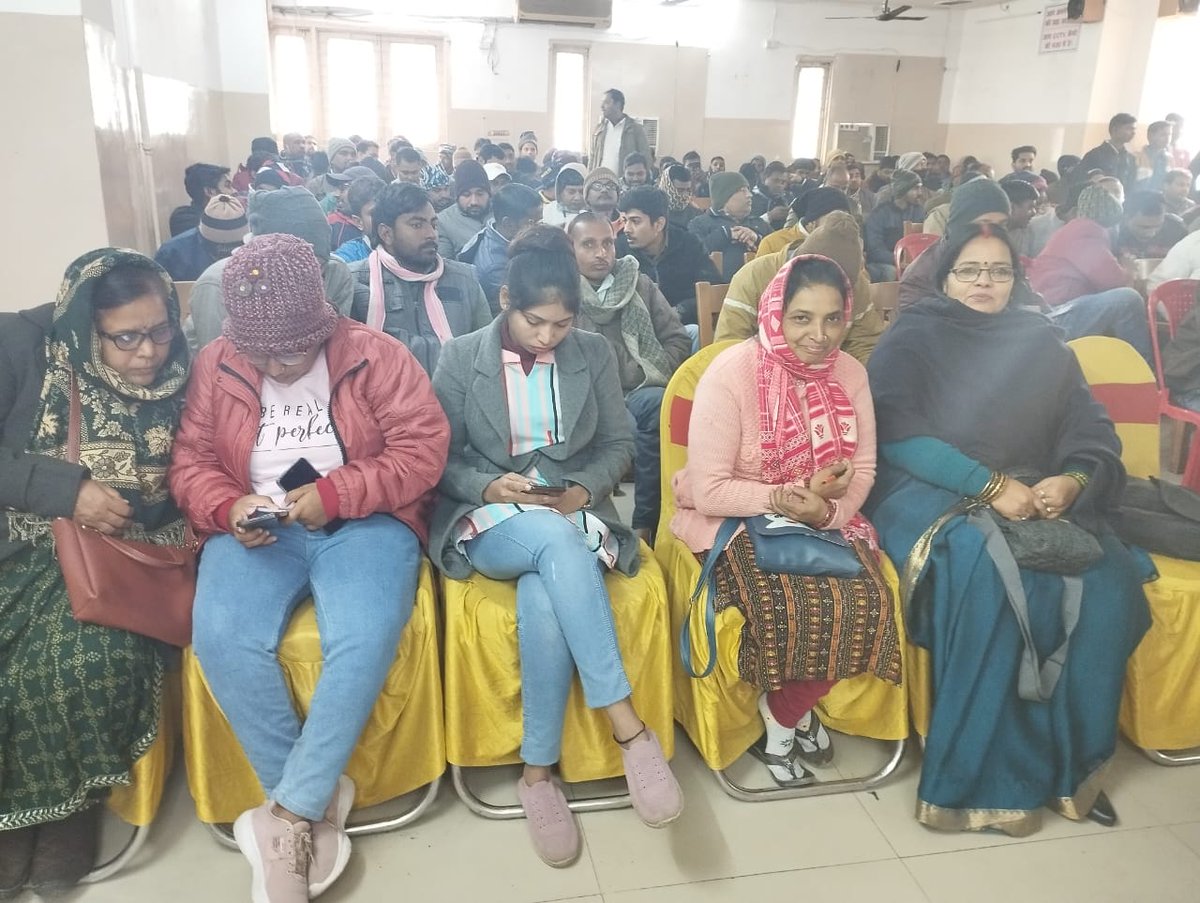 Thank you CSC for inviting me to such a meaningful workshop.. 
It was an honour to share the stage for lighting the lamp...  <a href="/rsprasad/">Ravi Shankar Prasad</a>
<a href="/CSCegov_/">CSCeGov</a> <a href="/BrCsc/">PATNA BR CSC SPV VLE SOCIETY</a> <a href="/BiharCsc/">CSC Bihar</a> It was a wonderful moment boost up me for doing best in my field.Thank you