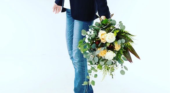 zzsatsukizz's tweet photo. 花束製作💐📸
thanks◎good day😜 https://t.co/UCC8AEBW2z