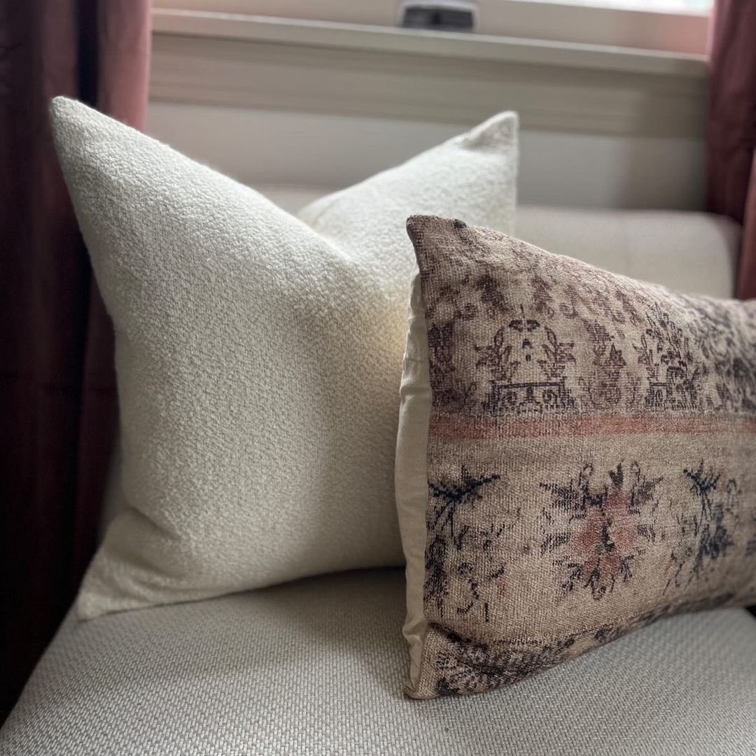 domvitus's tweet photo. Neutral is always the great tone for any season !✨
#homedecorating
#homeinteriors
#bedroomdecor
#bedroomgoals
#bedroomdesign
#bedroomstyling
#homeinspiration
#livingroominspo
#decorationideas
#homedetails
#homedecor
#livingroomstyle
#inspiremehomedecor
#rustichomedecor
#domvitus https://t.co/GzjYgUdmbf