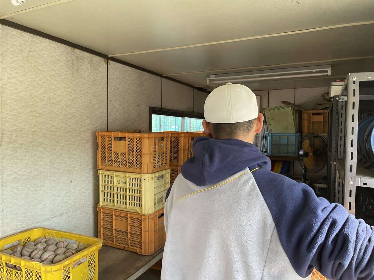 大掃除🧹

今日で本年の練習納めとなります‼️

＃大分南高校
＃高校野球