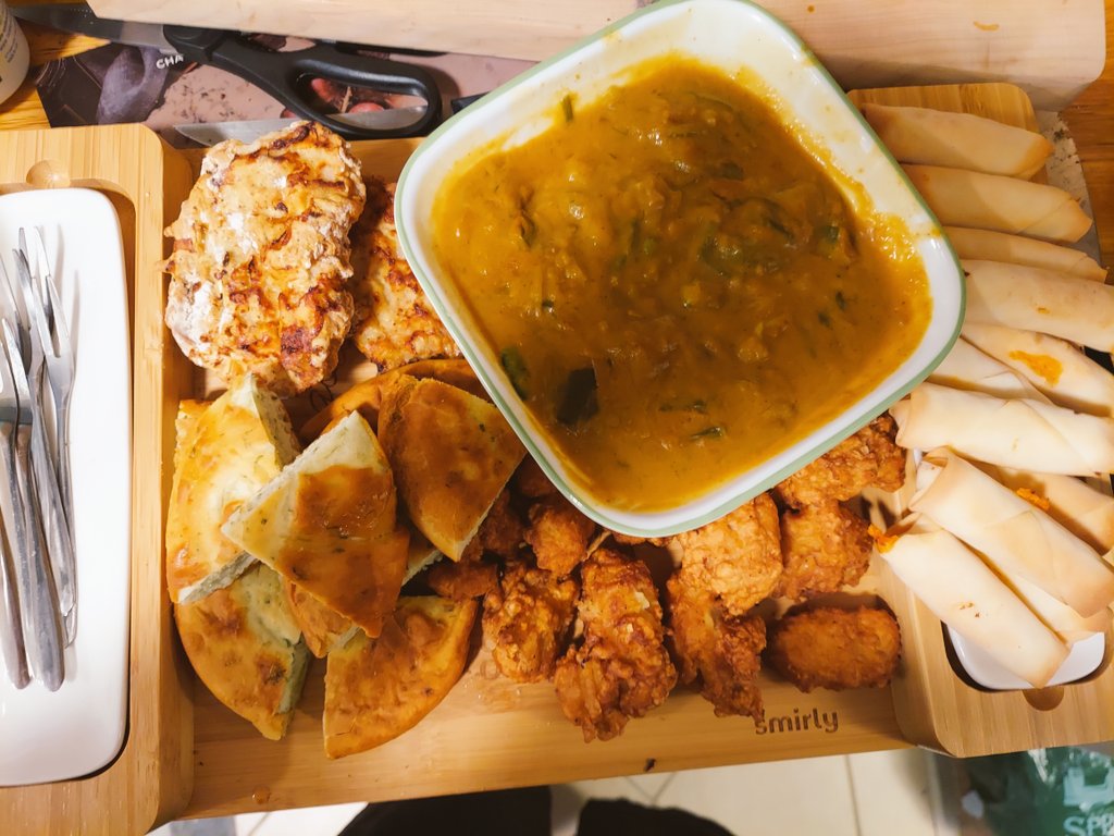 Oridesu's tweet photo. AIR FRYER CHARCUTERIE https://t.co/uSvEhweFz9