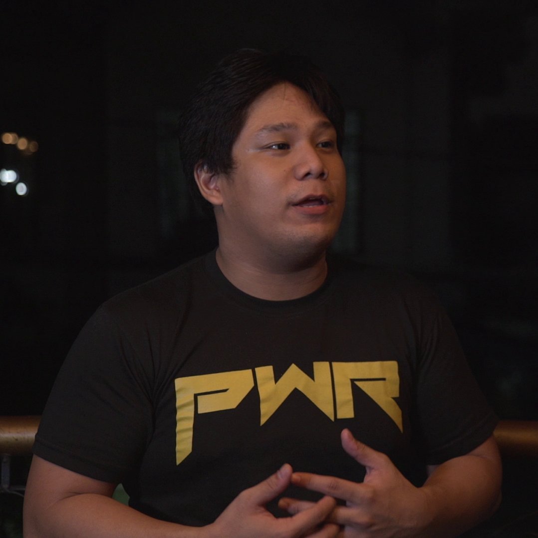 The #PWOGs tweet media