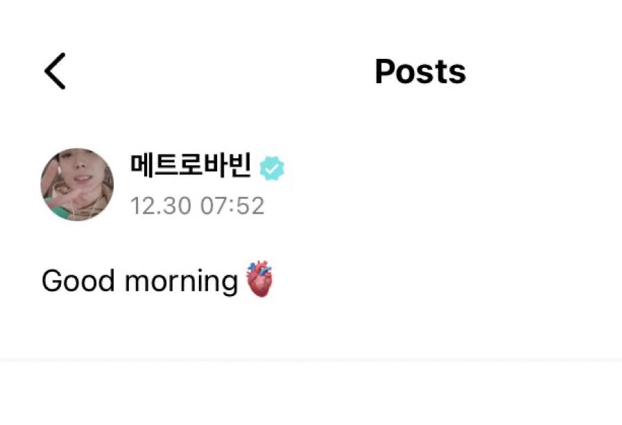 ACTJISUS's tweet photo. BOBBY really said “Good Morning” with a heart emoji on it right before YG Entertainment dropped the news about contract non renewal gkdkd this man HAHA https://t.co/2EVM8Rbn2a