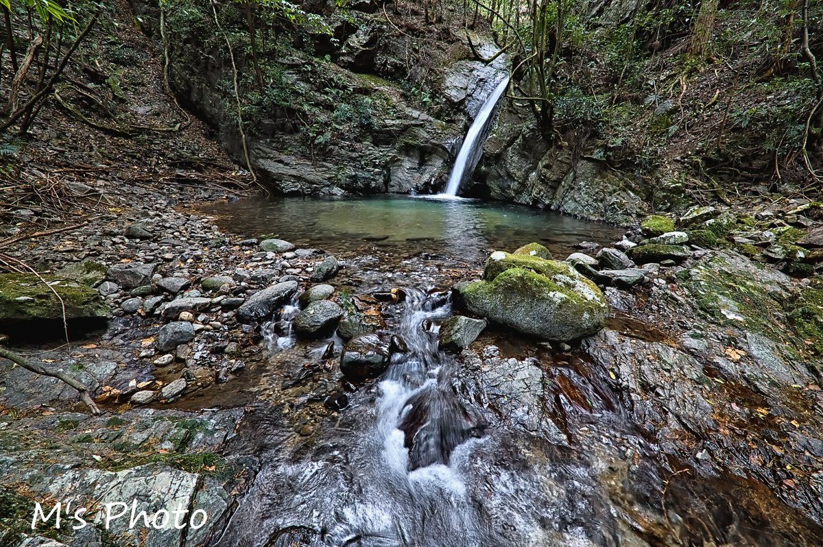 houwakougyou's tweet photo. 📷2022,12,18
ー白い吐息ー
-White Breath-
#風景 #滝 #自然
#Landscape #waterscape #waterfall #waterfallbasin #clearstream #mountainstream #waterside #transparency #nature
#naturephotography #landscapephotography #landscapecaptures
#light_nikon #Nikon #D780 #SIGMA
#Rawtherapee #GIMP https://t.co/xM1lV9woMp